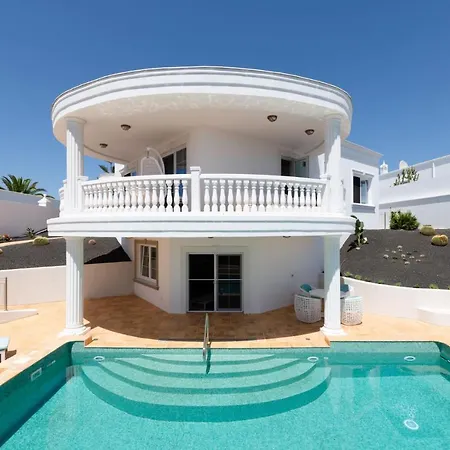 Villa Vista Calero By Buenavilla Puerto Calero