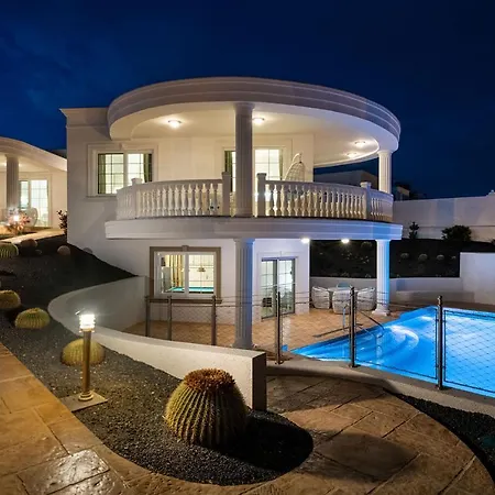 Villa Vista Calero By Buenavilla Puerto Calero