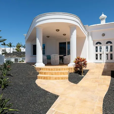 Villa Vista Calero By Buenavilla Puerto Calero